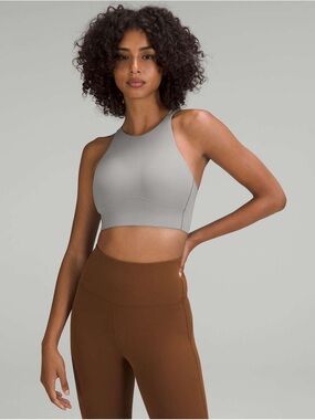 Lululemon high neck sports bra size 6